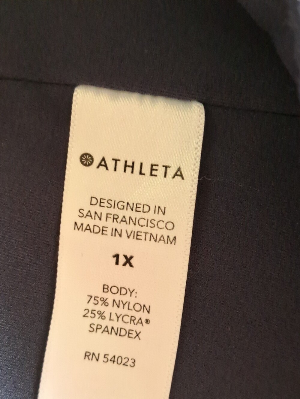 Athleta Navy Gym Shorts - Picture 6 of 7